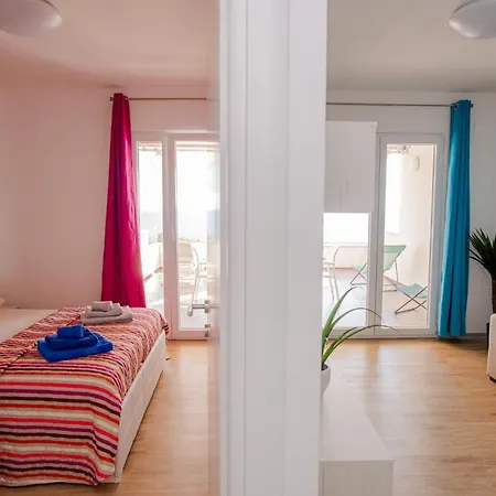 Exclusive Seaside Dream