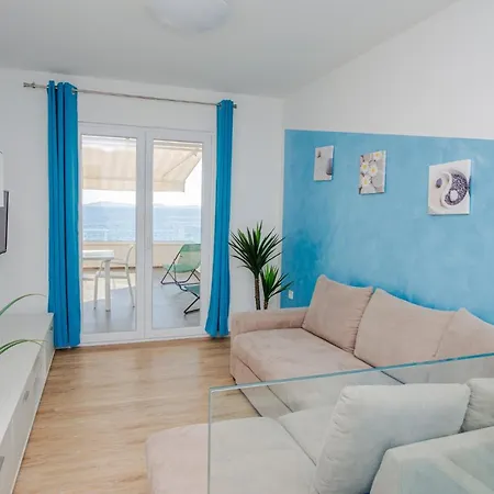 Exclusive Seaside Dream *