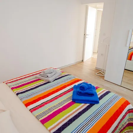 Exclusive Seaside Dream 무르테르