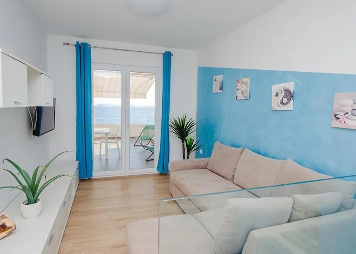 Exclusive Seaside Dream *