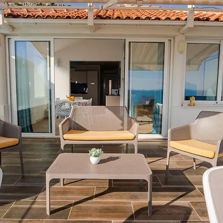 Exclusive Seaside Dream Murter