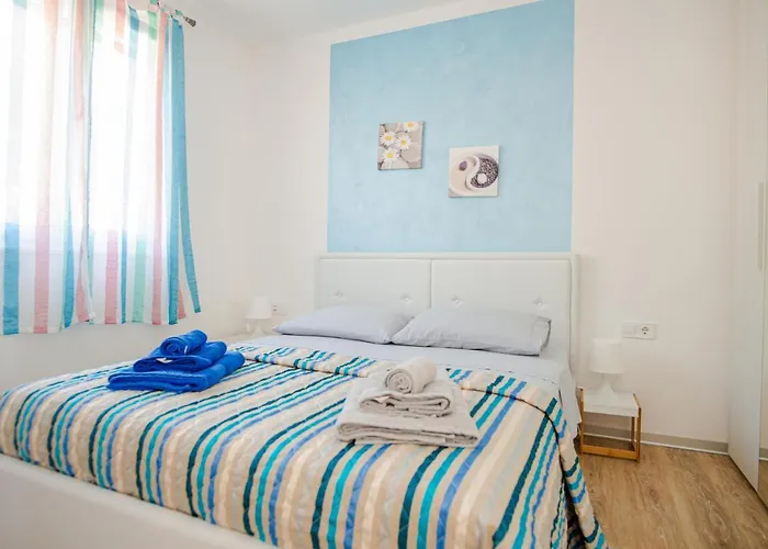 Exclusive Seaside Dream Appartement Murter